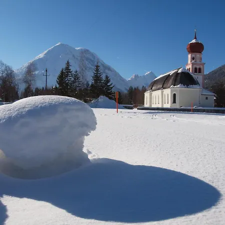 Alpenchalet Im Leutaschtal Exterior photo